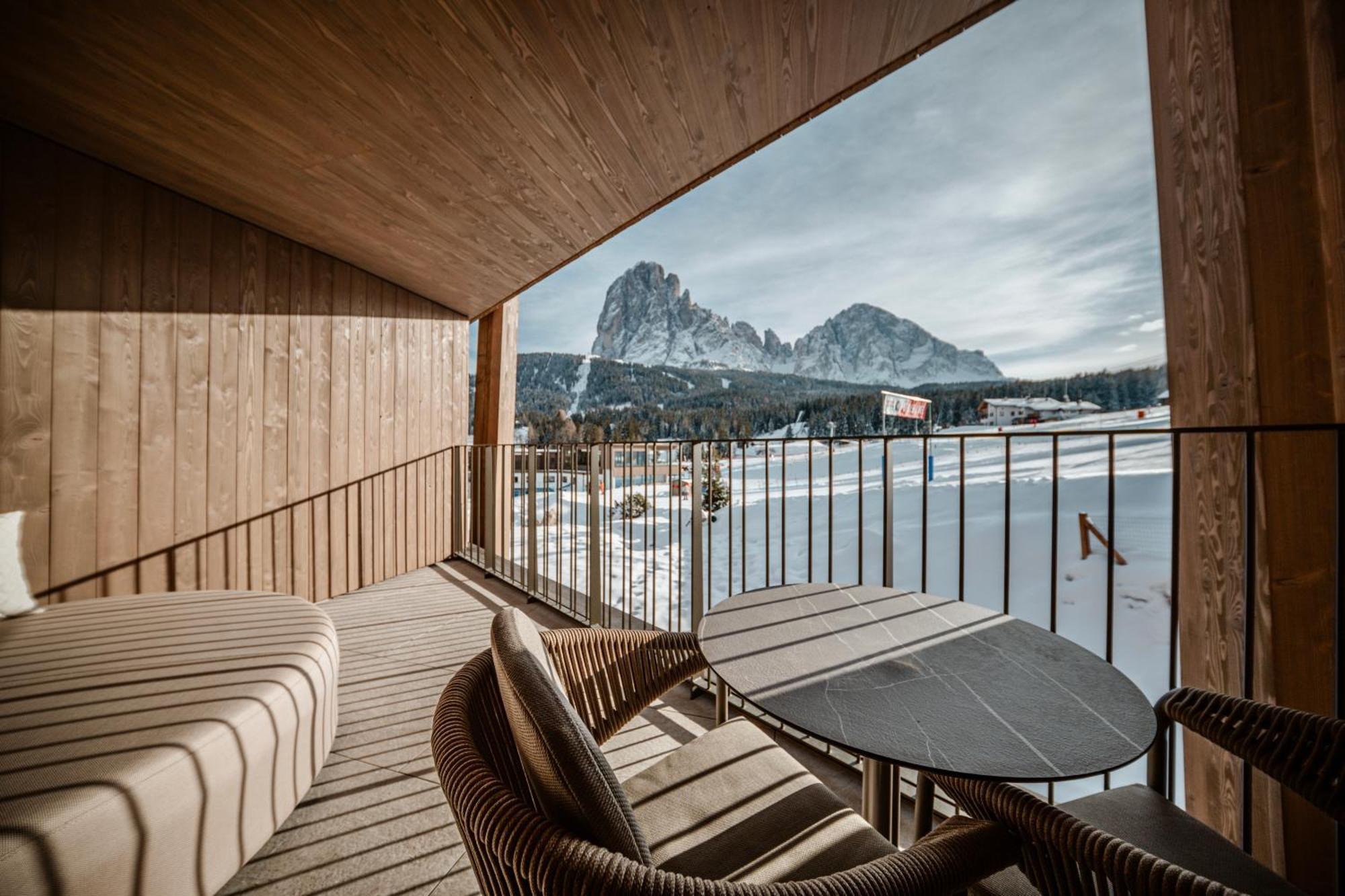 Cendevaves Alpine Silence Hotel Santa Cristina Val Gardena Exterior foto
